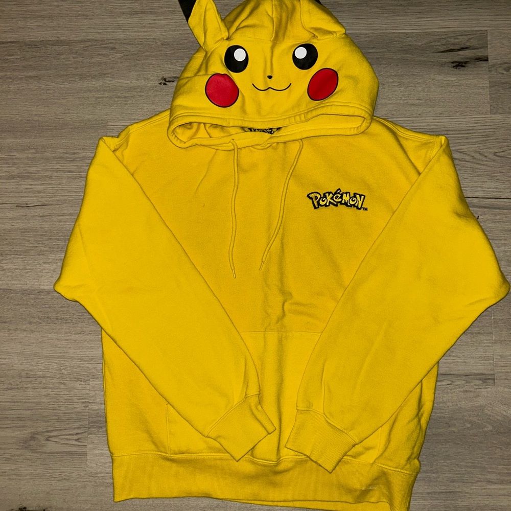 Men’s pokemon hoodie